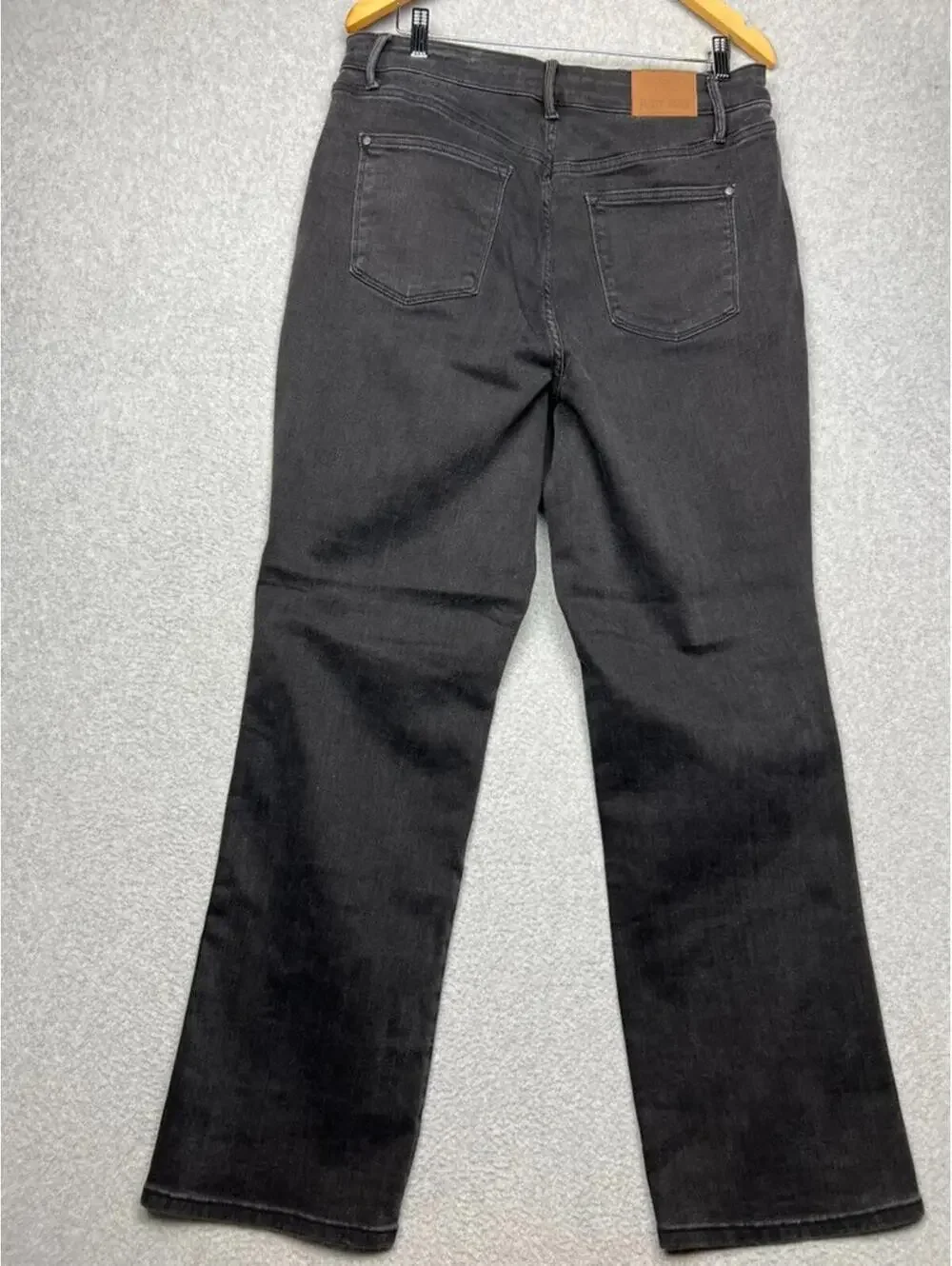 Judy Blue Rigid Magic Denim Jeans 90s Straight High Waist 14W Distress Black